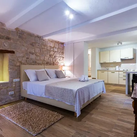 & Dujam Casa de hóspedes