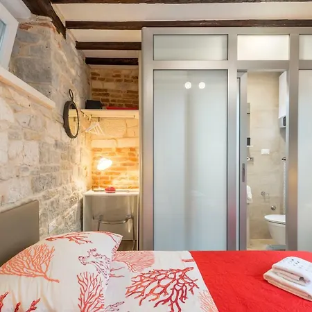 Casa de hóspedes & Dujam 4*